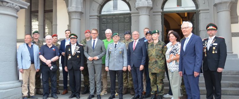 Öffentliche Anerkennung für Dienst an der Gemeinschaft